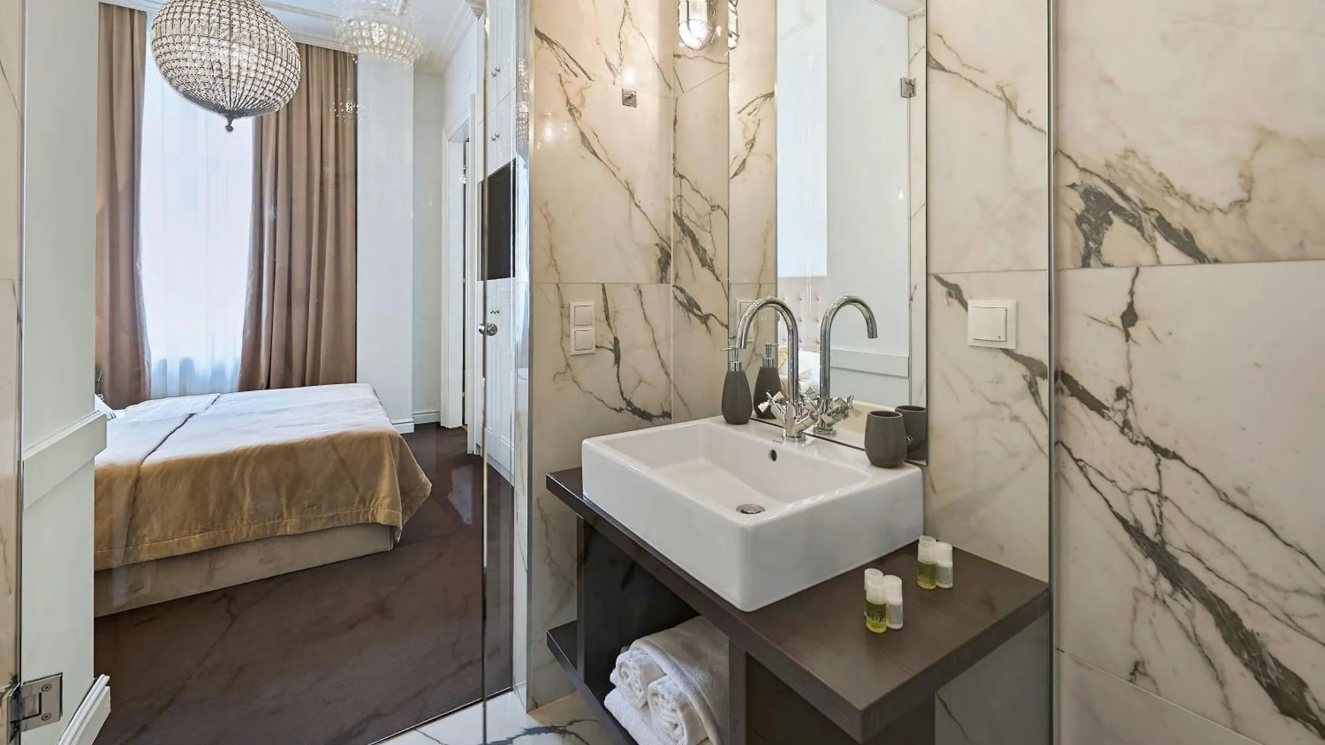 6 Rooms Vienne Appartement