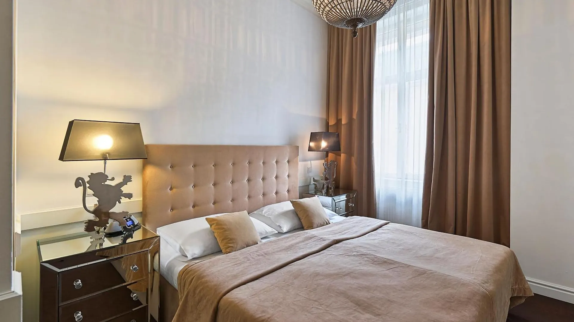 6 Rooms Vienne 0*,  Autriche